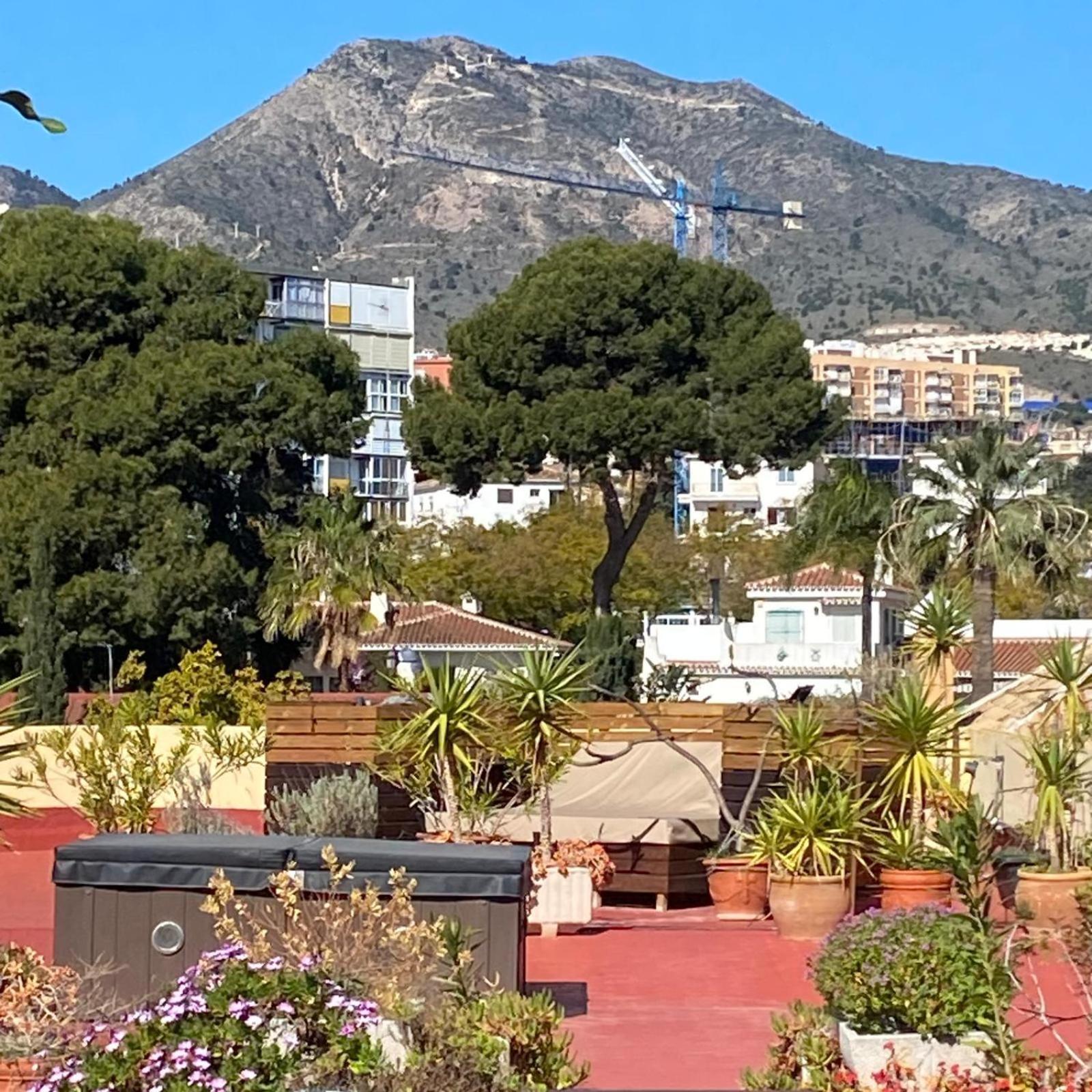 550 M2 Luxury Penthouse - Jacuzzi, Golf & Beach Benalmádena Esterno foto
